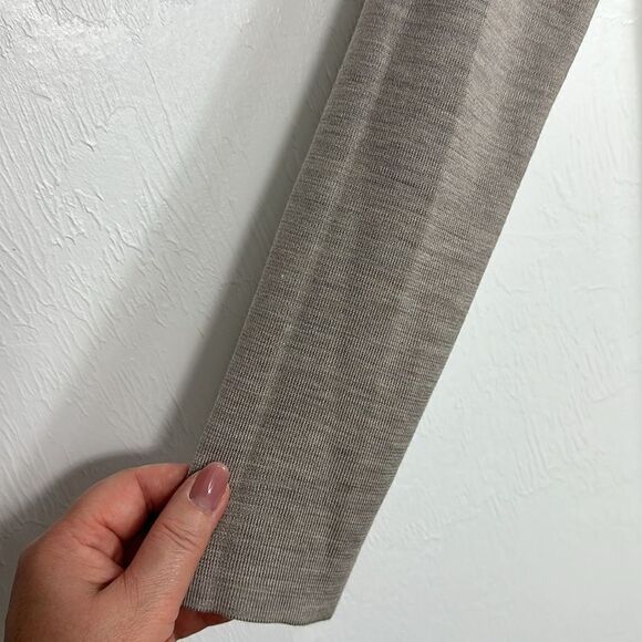 COS Beige Wool Zip Up Long Sleeve Tunic Sweater Size XS - Picture 3 of 9